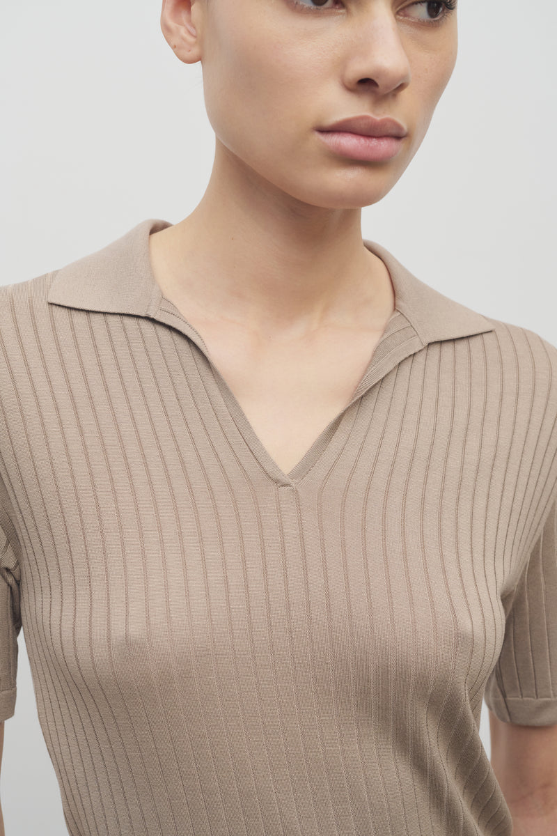 Kaiomi 실크 비스코스 탑