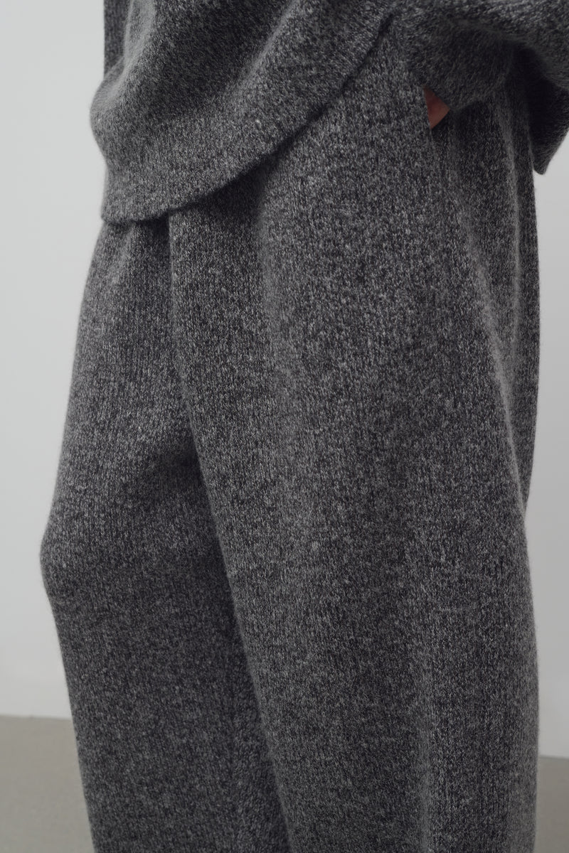 Benjiro Pant in Cashmere and Wool