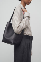 Medium N/S Park Tote in Leather