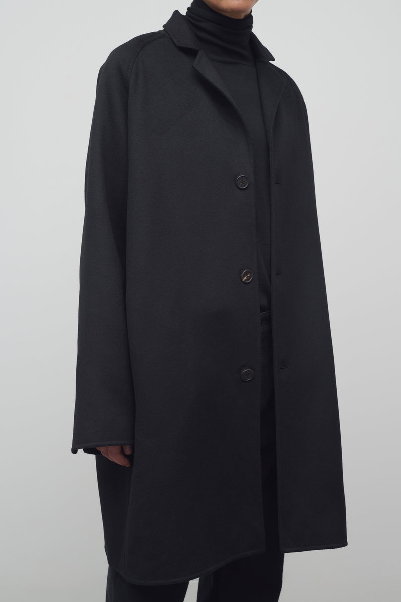 Elide Coat in Cashmere