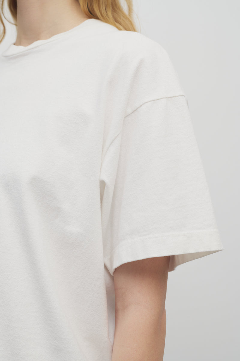 LaviniaコットンTシャツ