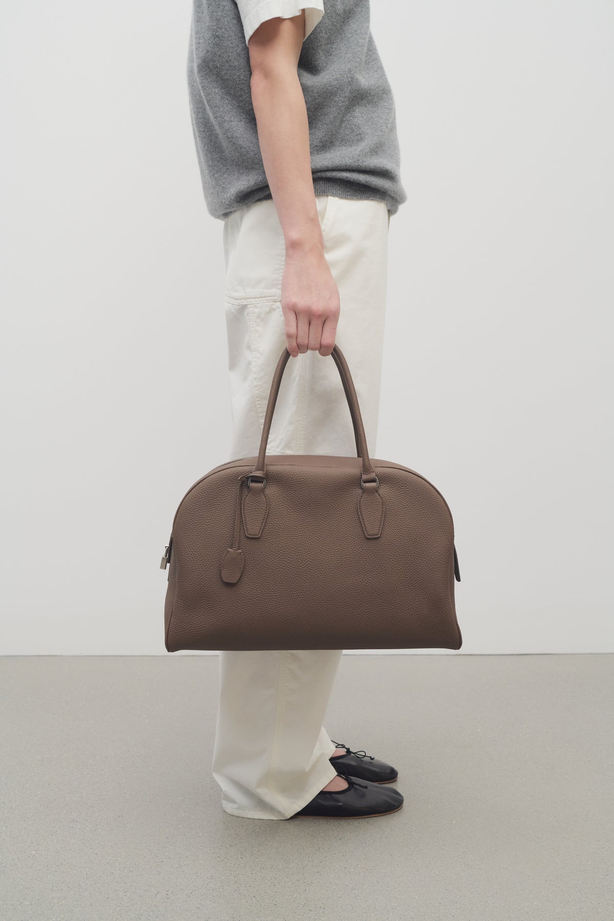 India 15.75 Bolso de Cuero