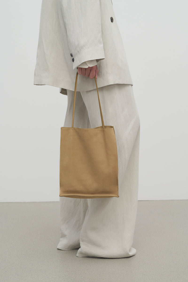 Large To Go Tote Bag in Nubuck