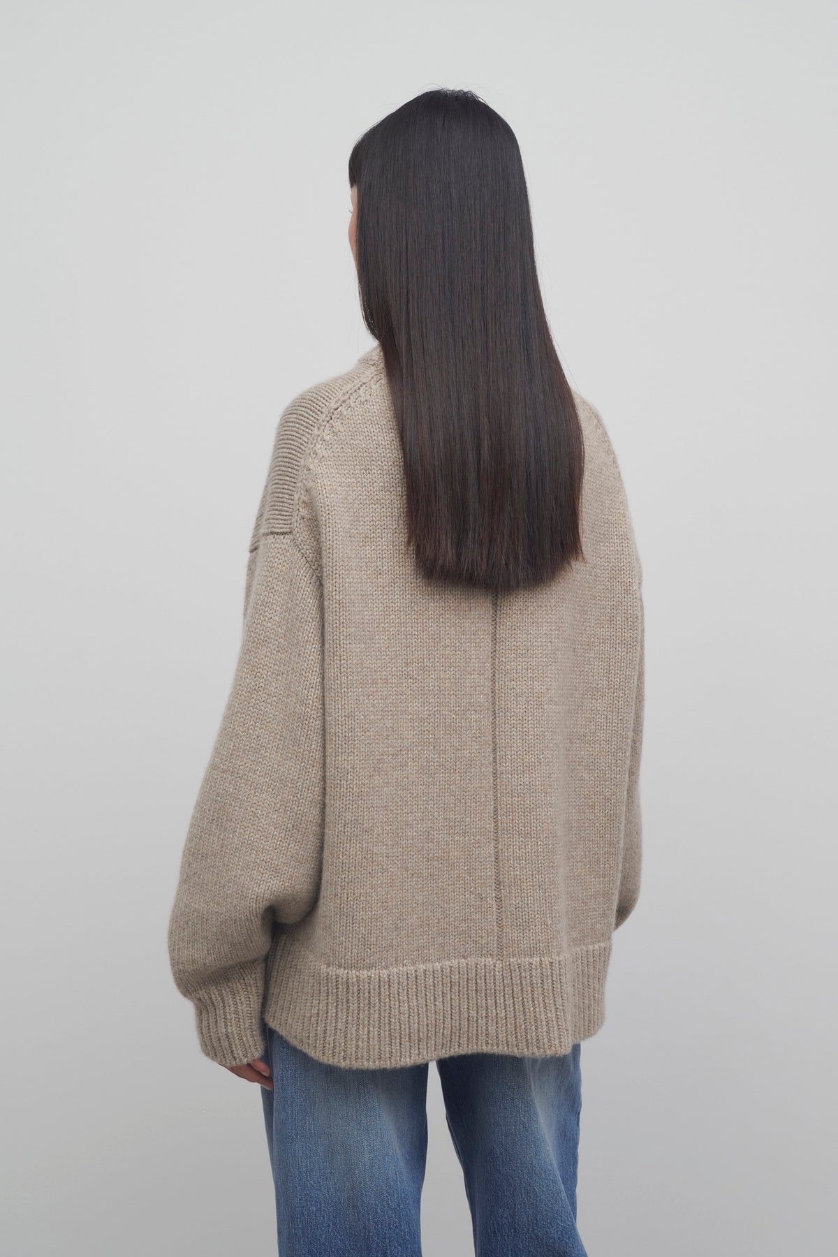 Himus Sweater in Cashmere