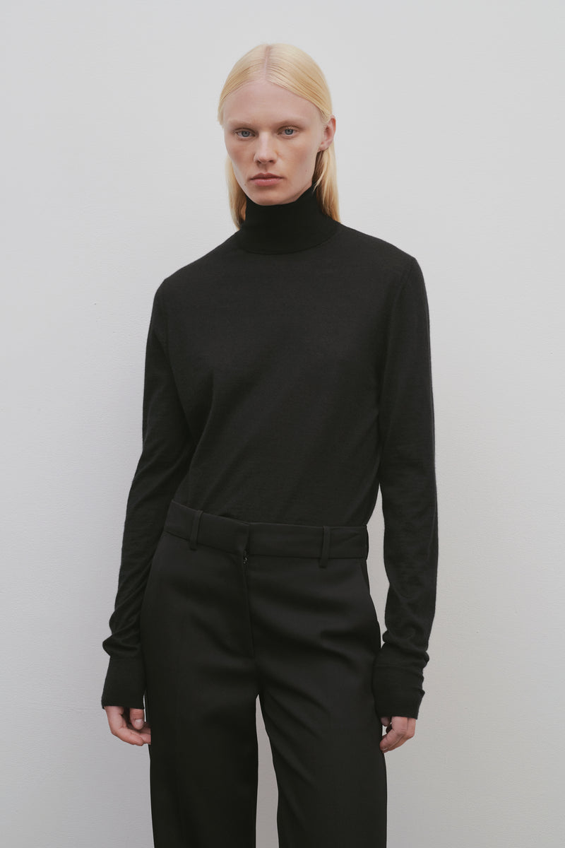 Eva Turtleneck in Cashmere