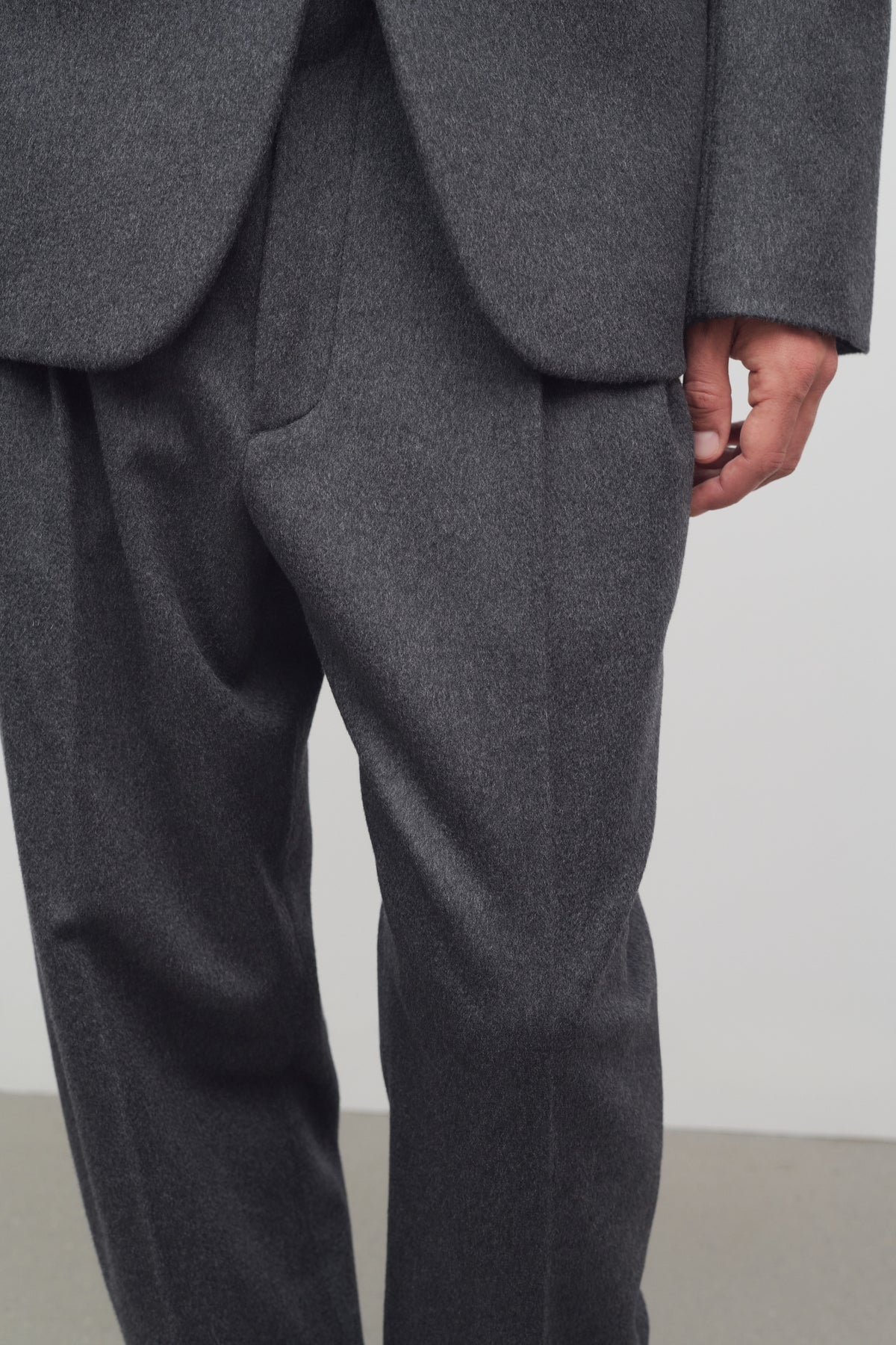 Richler Pant in Cashmere