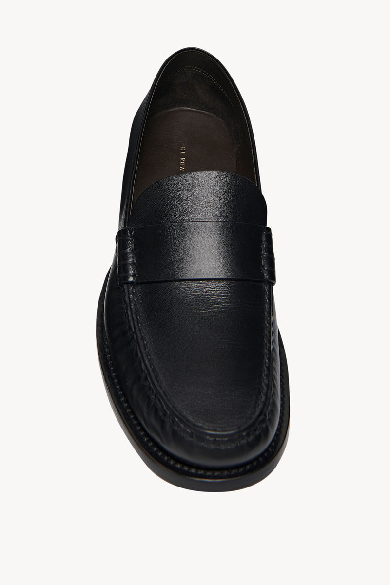 Novus Moccasin in Leather