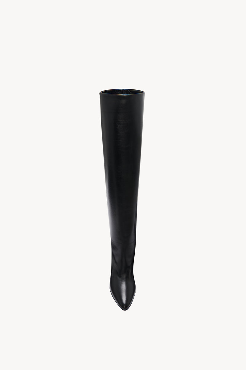 Prudens Knee Boot in Leather