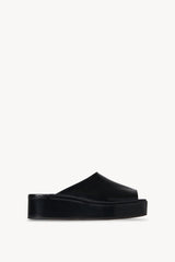 Emi Flatform Sandal in Leather