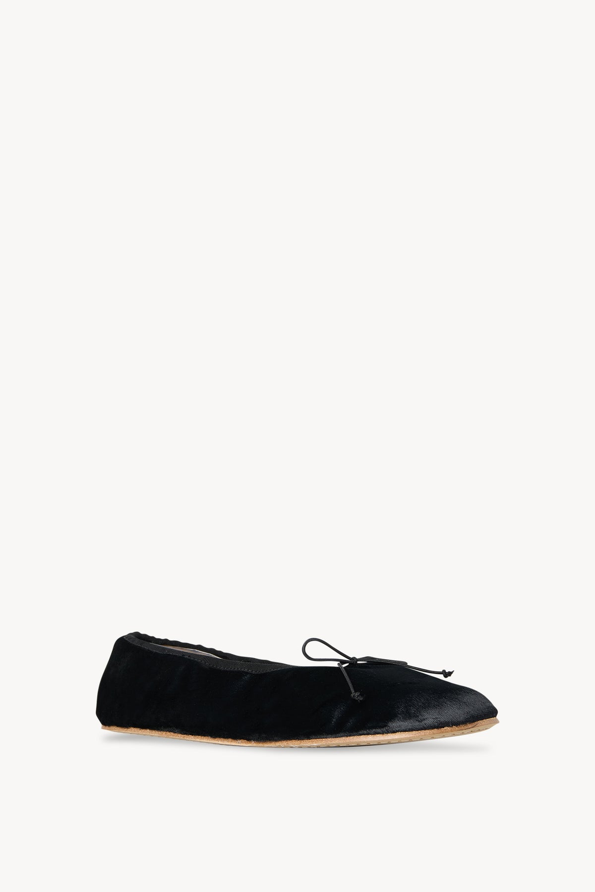 Round Ballet Flat in Velvet