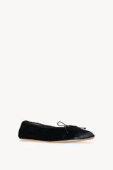 Round Ballet Flat in Velvet