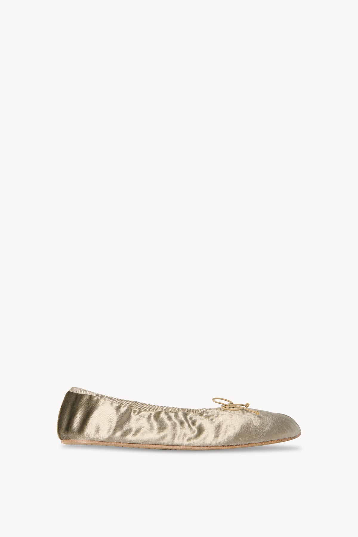 Round Ballet Flat in Velvet