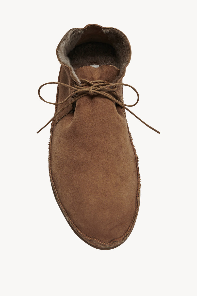 Tyler Lace Up Shoe in Suede