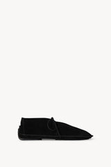 Lucca Lace Up Shoe in Suede