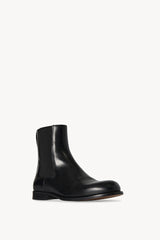 Novus Chelsea Boot in Leather