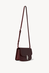 Sofia 8.75 Crossbody レザーバッグ