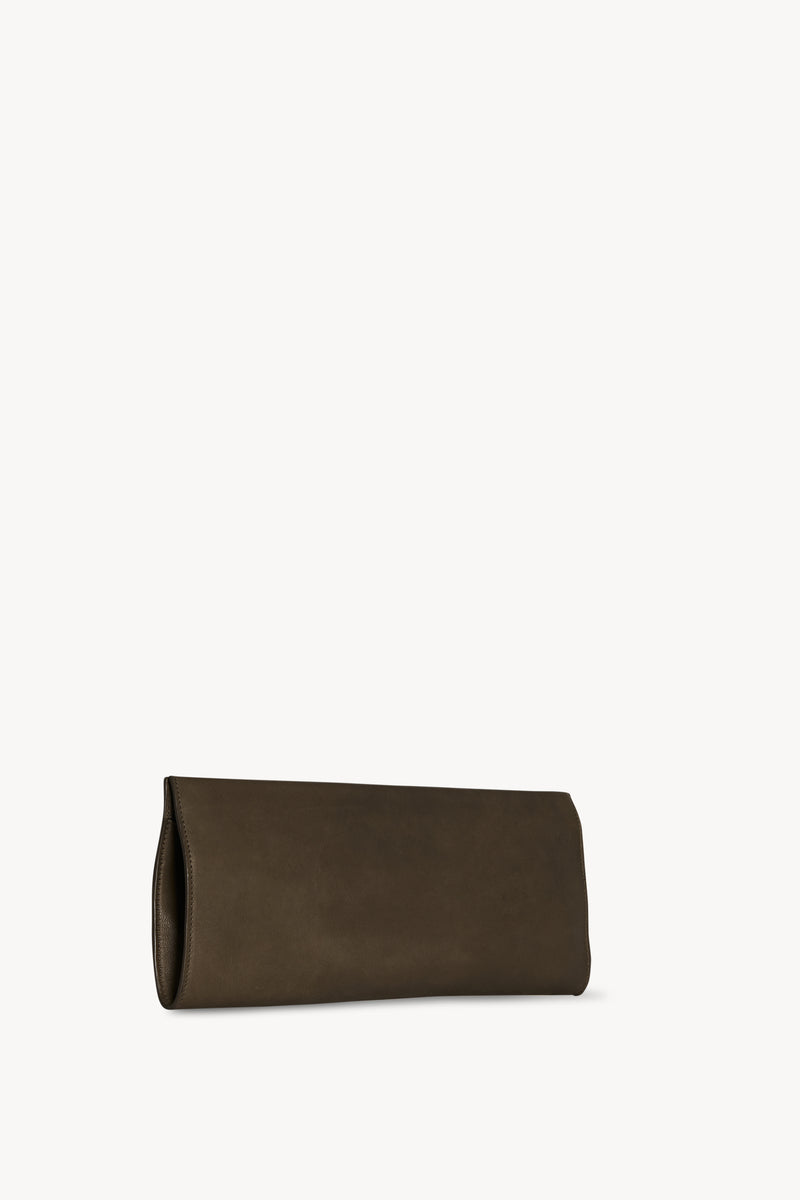 Flat Clutch in Leather