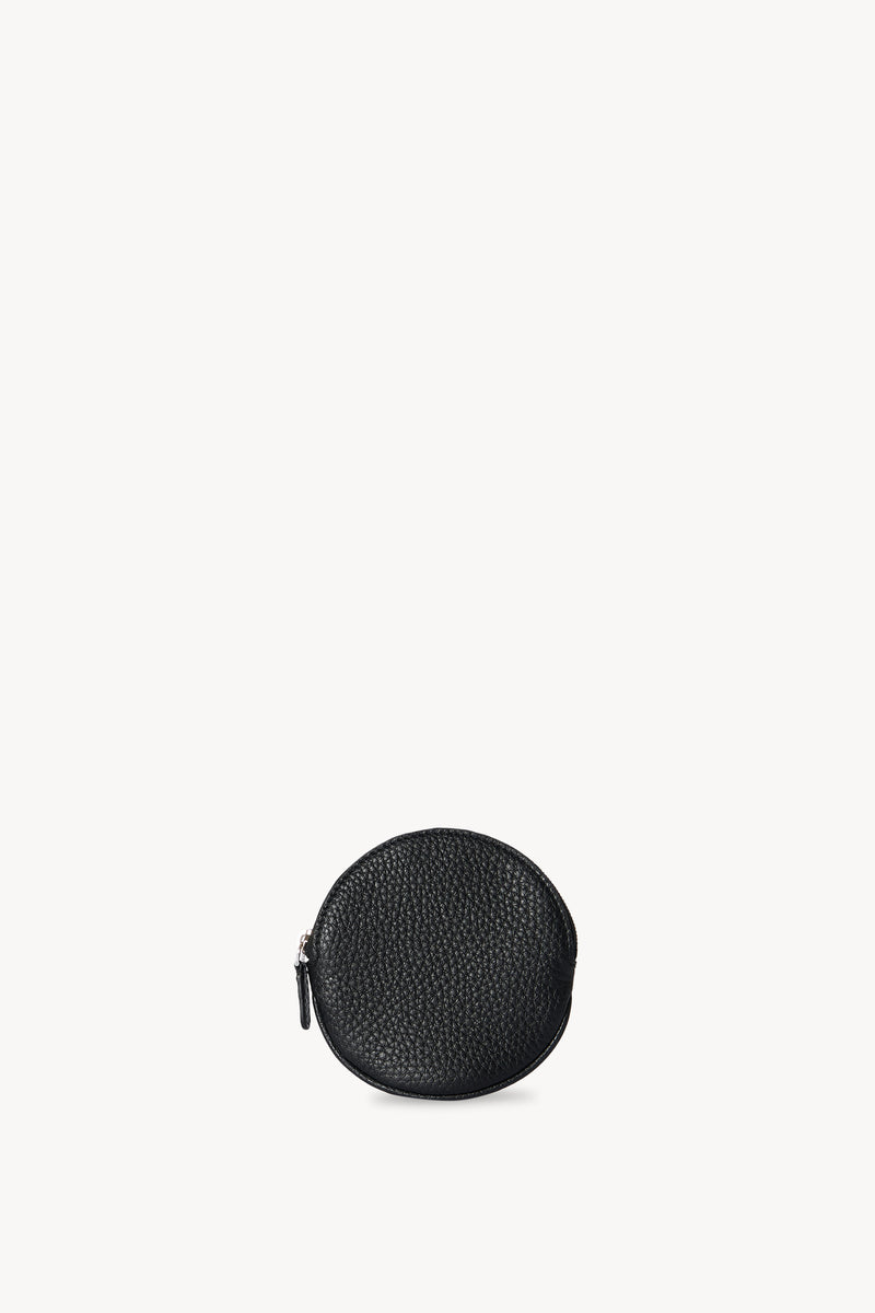 Round Pouch in Leather