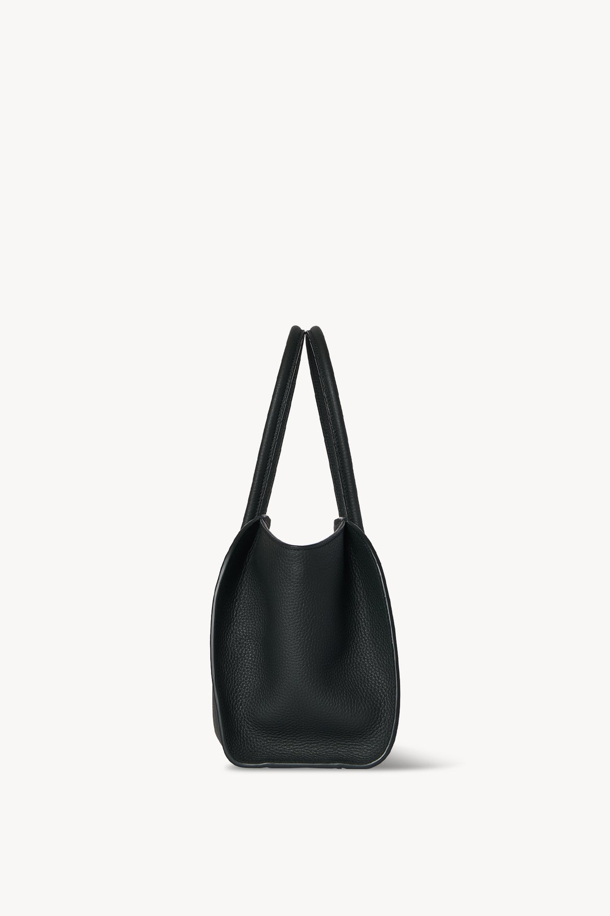 Marlo 12 レザー製のトートバッグ
