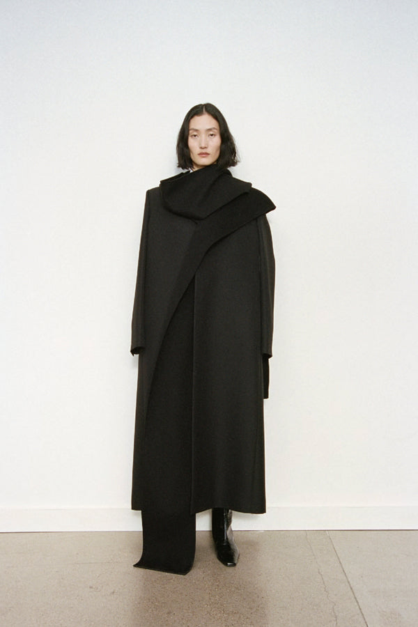 :: Women's Fall 2023 :: Look 13